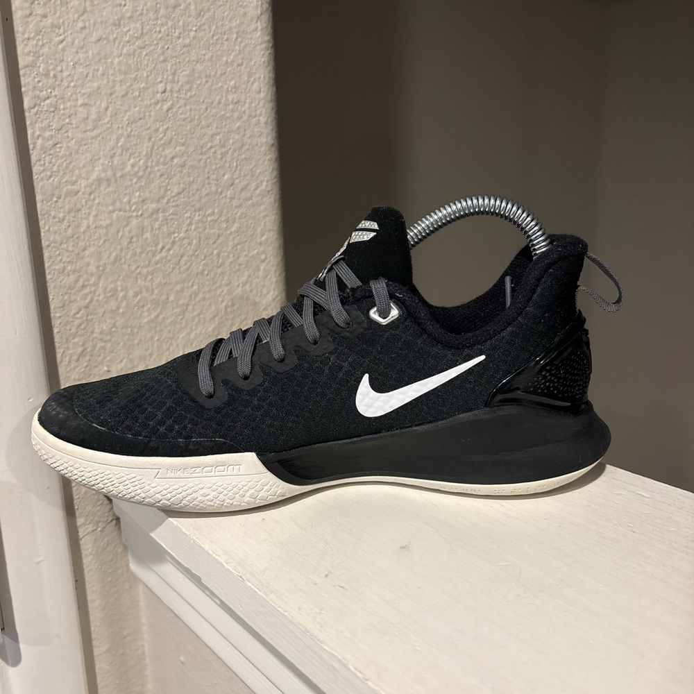 Nike Kobe Bryant Mamba Focus TB 2019 Black Shoes AT1214-001 Men’s Youth Size 5 - Picture 5 of 9